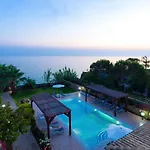 Villa Sofia Chalikounas